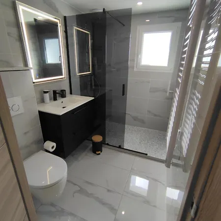 Maison Entiere 2 4 Personnes 別荘 ユスタリッツ